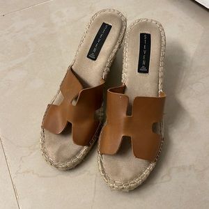 Steve Madden platform shoes open toe tan